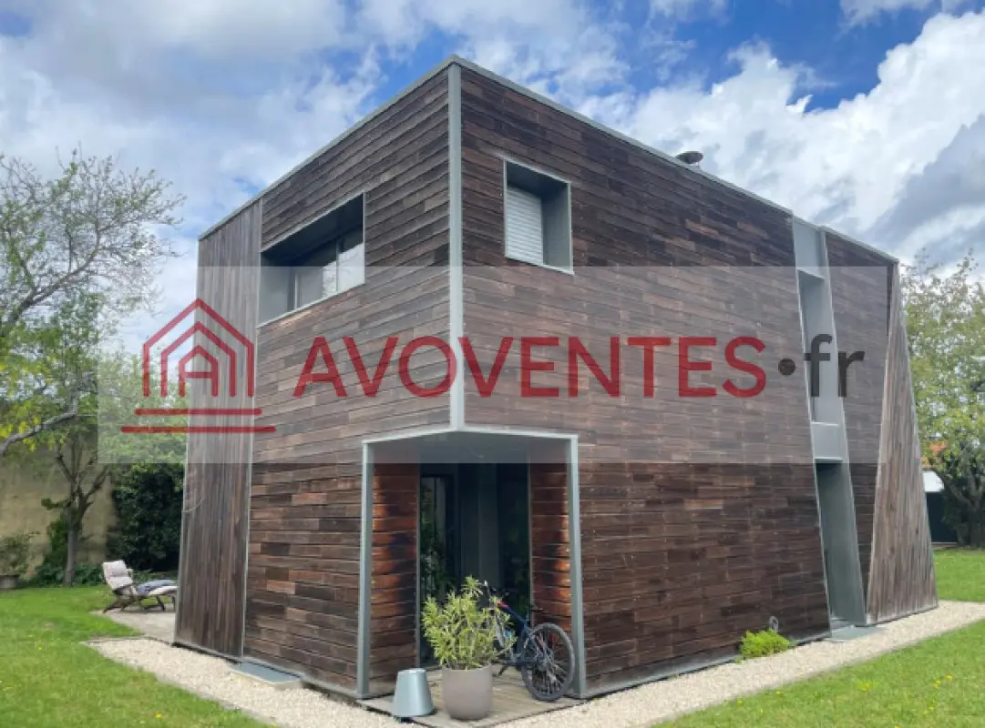 Photo du bien : Maison 167 m² à LONGVIC (21) – vente au tribunal le 16 décembre 2026