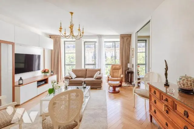 Appartement à Paris 16e Arrondissement
