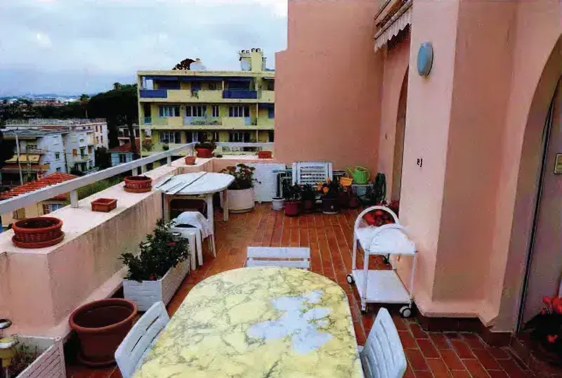 Photo du bien : Appartement 95 m² à Cannes (06) – vente au tribunal le 10 décembre 2026