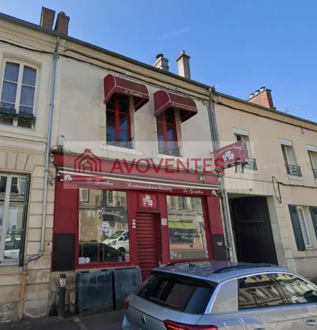 Local commercial à Chantilly