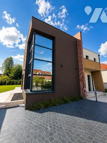 Photo du bien : Maison 259 m² à Chanteloup-en-Brie (77) – vente chez le notaire le 17 décembre 2026