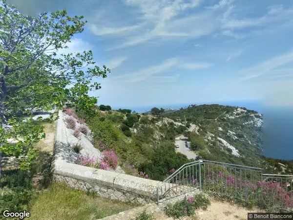 Photo du bien : Bien mixte à Eze (06) – vente au tribunal le 26 novembre 2026