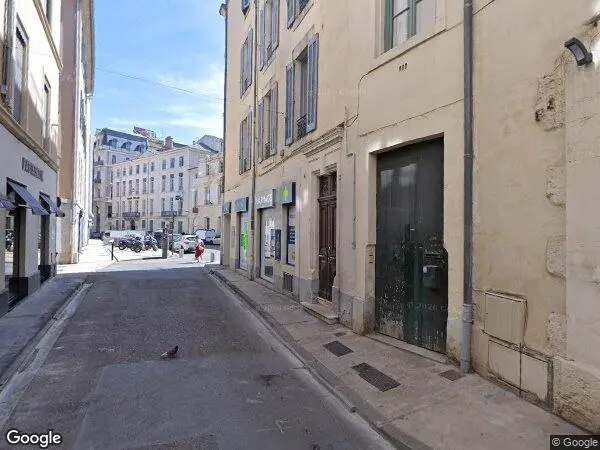 Local commercial à Nîmes