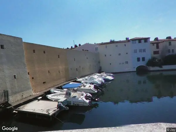 Photo du bien : Bien mixte 137 m² à Grimaud (83) – vente au tribunal le 20 novembre 2026