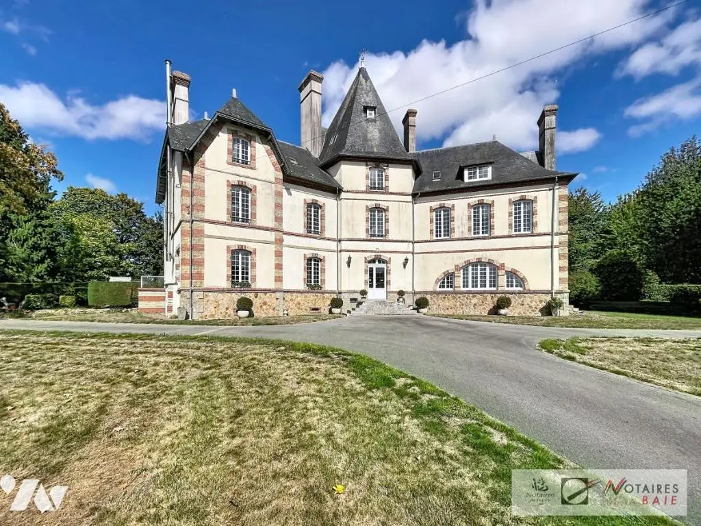 Photo du bien : Maison 450 m² à Gomené (22) – vente chez le notaire le 20 novembre 2026
