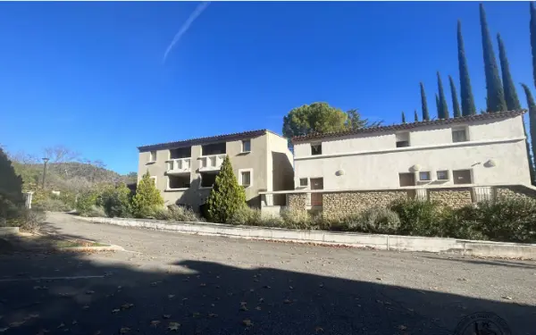 Appartement à Beaumettes